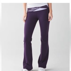 Lululemon Groove Pant III (Regular) *Full-On Luon leggings